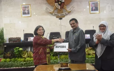 Gelar Paripurna, DPRD Kota Kediri Setujui Raperda APBD 2024 Jadi Perda