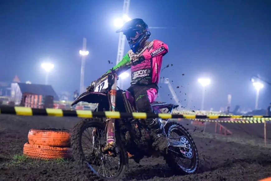 Pembalap Muda Motocross Sabet Juara Umum Trial Game Dirt Seri Malang