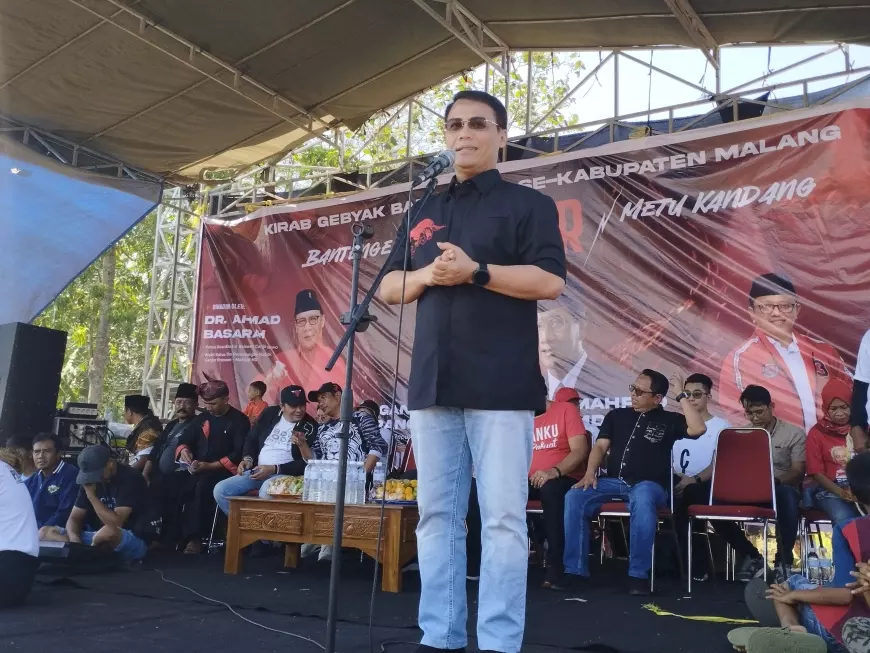 Wakil Ketua TPN Ganjar-Mahfud, Ahmad Basarah Hadiri Parade 1.000 Banteng di Malang