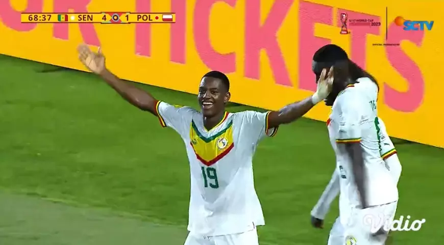Hat-trick Gueye Pastikan Senegal Lolos Babak 16 Besar