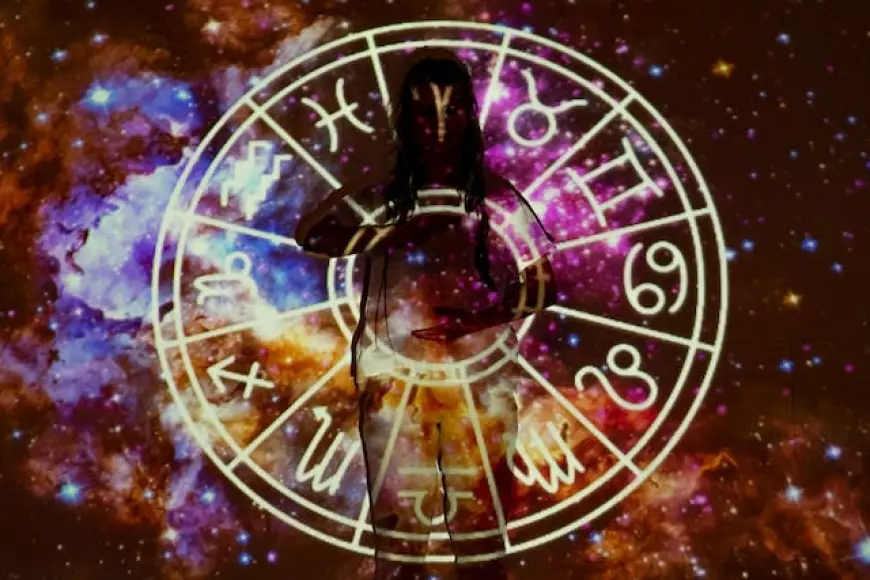 Masih Percaya Horoskop? Mungkin Anda Termasuk di Poin Nomor 3