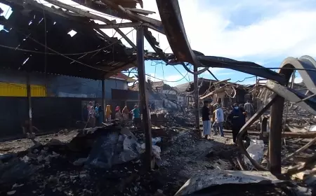 Pemkab Probolinggo Bakal Relokasi Sementara Pedagang Terdampak Kebakaran