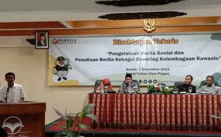 Bawaslu Berikan Bimbingan Teknis Penulisan Berita Pada Panwascam
