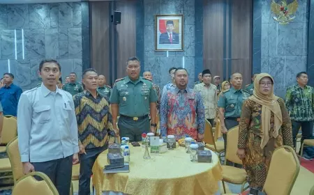 Dandim 0817 dan Bupati Gresik Hadiri Rapurna TMMD 44 di Mabes TNI AD