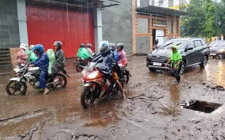 2 Jam Diguyur Hujan, Desa Bumiaji Banjir