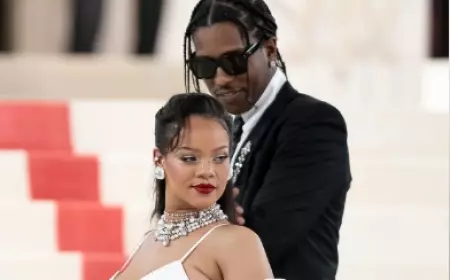Rihanna Tetap Tenang Meski Suami Terancam Pidana 9 Tahun