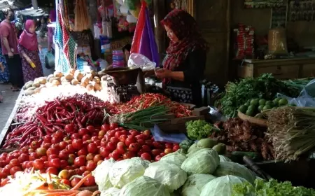Jelang Nataru, Harga Cabai di Jombang Merangkak Naik