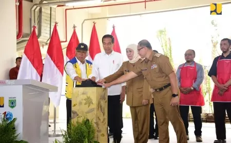 Sah, Pasar Among Tani Diresmikan Jokowi