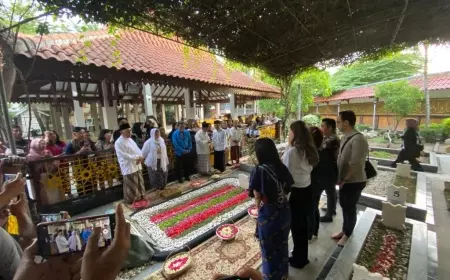 Rayakan Bulan Gus Dur 2023 di Jombang, Inayah Wahid Ungkap Etika Demokrasi