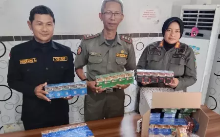 Satpol PP Jombang Gandeng Bea Cukai Kediri Razia Rokok di Jombang