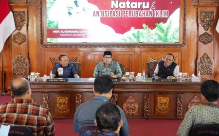 Pj Wali Kota Mojokerto : Camat, Lurah dan OPD Harus Siap Siaga Hadapi Nataru Serta Pergantian Iklim