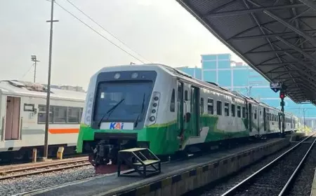 Hadapi Nataru, KAI Commuter Tambah 60 Perjalanan Sehari di Wilayah Daop 8 Surabaya