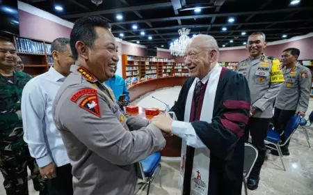 Keliling Gereja, Kapolri Pastikan Perayaan Ibadah Natal Aman