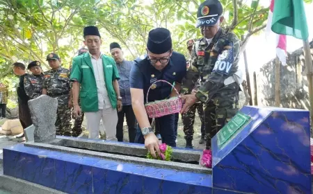 Pj Wali Kota Mojokerto Ziarah ke makam Riyanto, Banser Mati Syahid