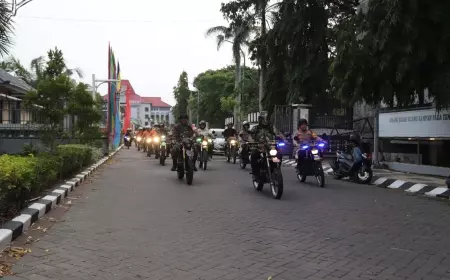 Patroli Naik Motor Trail Tinjau Perayaan Natal, Bupati dan Kapolres Gresik Pastikan Aman