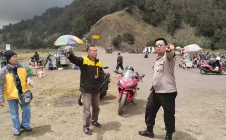 Puncak Libur Nataru, Kapolres Probolinggo Turun Langsung ke Bromo