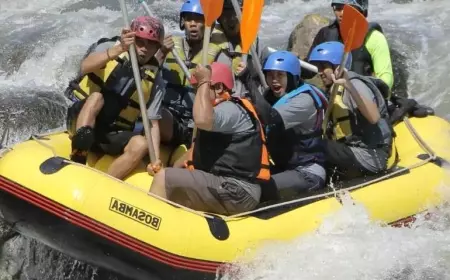 Jaga Keselamatan, Ini 5 Tips Aman Saat Rafting