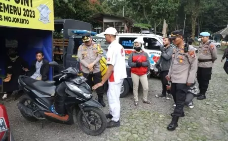 Satlantas Polres Mojokerto Sediakan Bengkel Gratis Di Jalur Cangar-Pacet