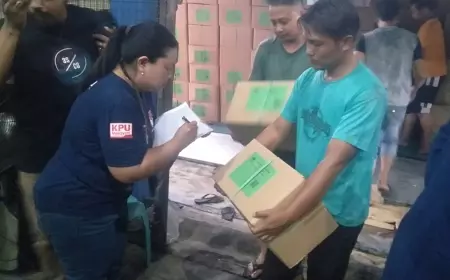 Baru 3 Dapil Logistik Surat Suara Datang Ke KPU Kabupaten Mojokerto
