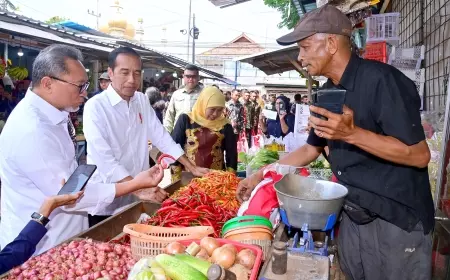 Kunjungi Banyuwangi, Presiden Pantau Penyaluran BLT El Nino dan Harga Kebutuhan Pokok