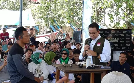 Anies Dengar Keluhan Nelayan dan Masyarakat Adat Osing Banyuwangi