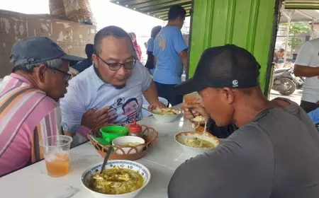 Kampanye Makan Gratis, TKD Prabowo-Gibran Gresik Bawa Berkah Bagi Pedagang Kuliner