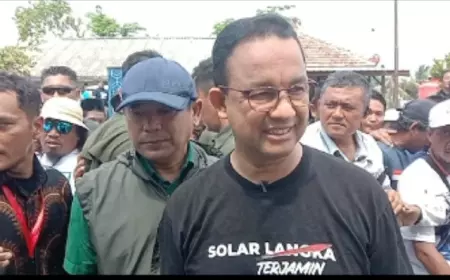 Anies Janjikan Solar Murah dan Kemudahan Perizinan Bagi Nelayan Lamongan
