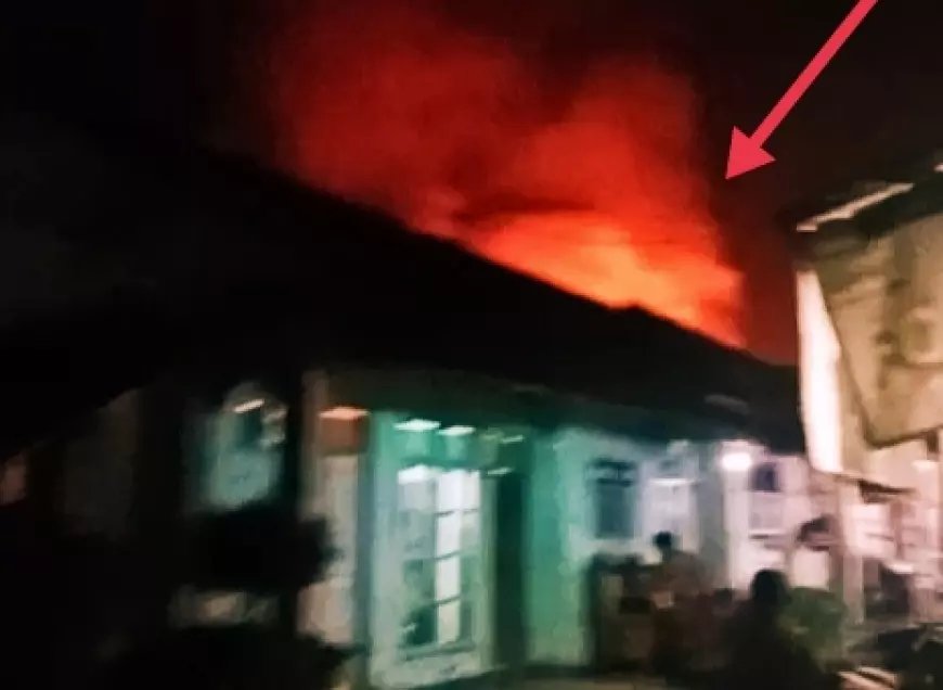 ODGJ Mengamuk, Tiga Rumah di Jember Ludes Terbakar