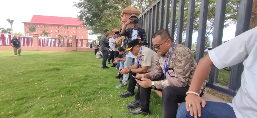 Wapres Kunjungi PT Imasco, Paspampres Larang Masuk Puluhan Wartawan yang Kenakan Jeans