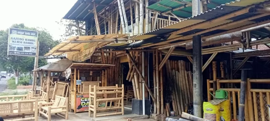 Kerajinan Bambu Kabupaten Jember Tembus Pasar Mancanegara