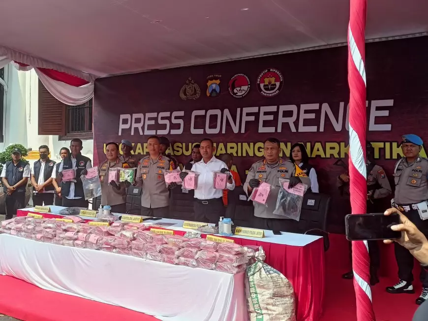 Simpan 144 kg Sabu Siap Edar, Polisi Amankan Pasutri Jaringan Narkoba Sumatra-Jawa