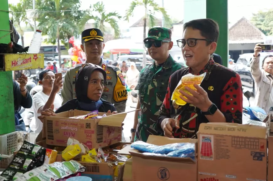 Forkopimda Bojonegoro Sidak Cek Harga Bahan Pokok