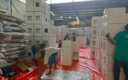 Bawaslu Awasi Proses Sortir Surat Suara Kabupaten Jember