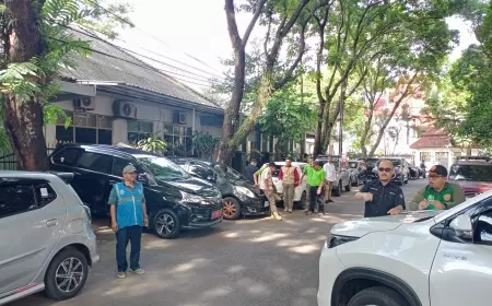 Tunjang Kayutangan Heritage, Dishub Kota Malang Sterilkan Kendaraan Parkir di Halaman Balai Kota