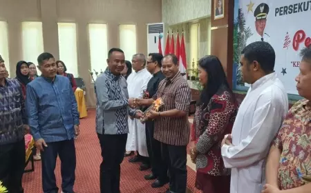 Pj Bupati Probolinggo Hadiri Perayaan Natal Bersama ASN