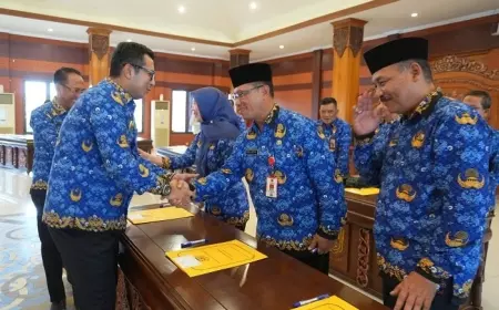 Tandatangan Perjanjian Kinerja Tahun 2024, Pj Wali Kota Mojokerto Minta Semua OPD Bekerja Keras Lagi