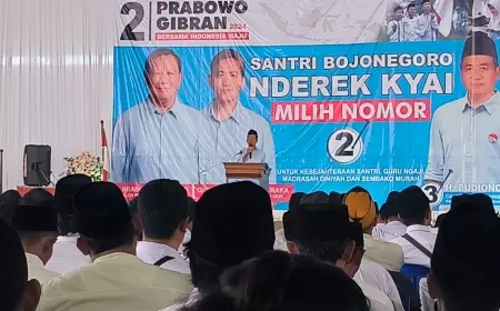 Ribuan Santri Bojonegoro Ikrar Menangkan Prabowo-Gibran