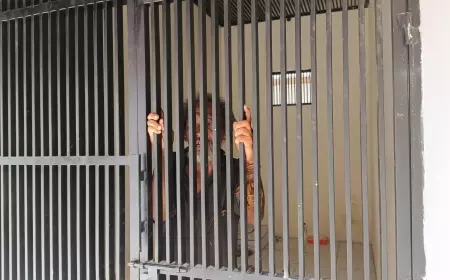 Sugeng, ODGJ Mesum di Jember Kabur, Ancam Petugas Pakai Batang Kayu