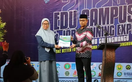 SMA Budi Utomo Jombang Gelar Acara Edu Campus dan Job Training Expo 2024