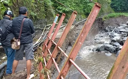 Terimbas Longsor, Wisata Air Terjun Madakaripura Ditutup Sementara