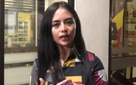 Penyanyi Cantik Mya Amee Dukung Pembinaan Remaja Terlibat Gangster di Jombang