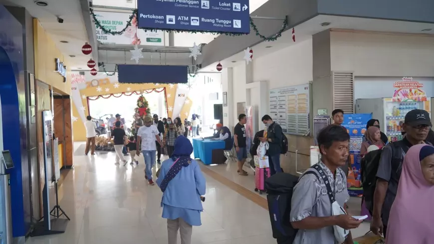 Puncak Libur Nataru 2024, Jumlah Kedatangan Penumpang di Daop 8 Surabaya Capai 43.452 Orang