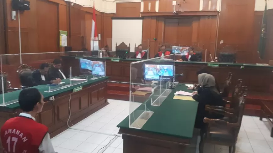 Pembunuh Mahasiswa Kampus Surabaya Divonis 20 Tahun