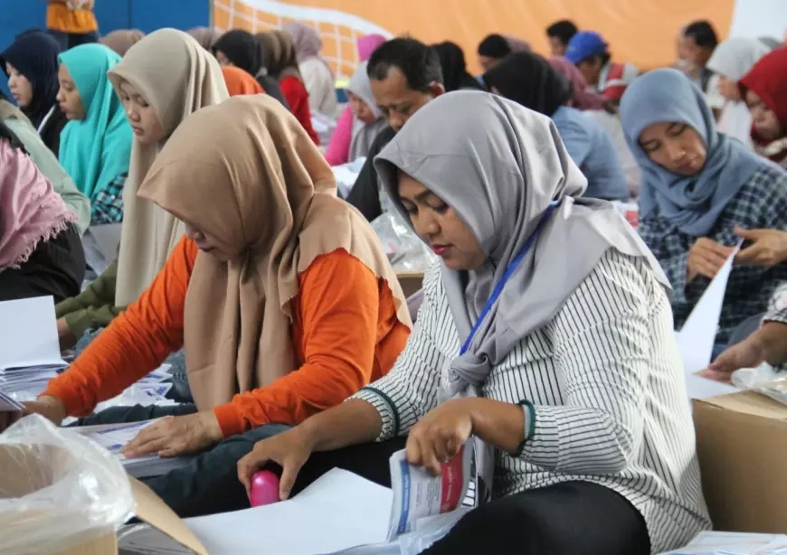 KPU Jombang Laporkan Kekurangan 7.058 Surat Suara DPRD Kabupaten