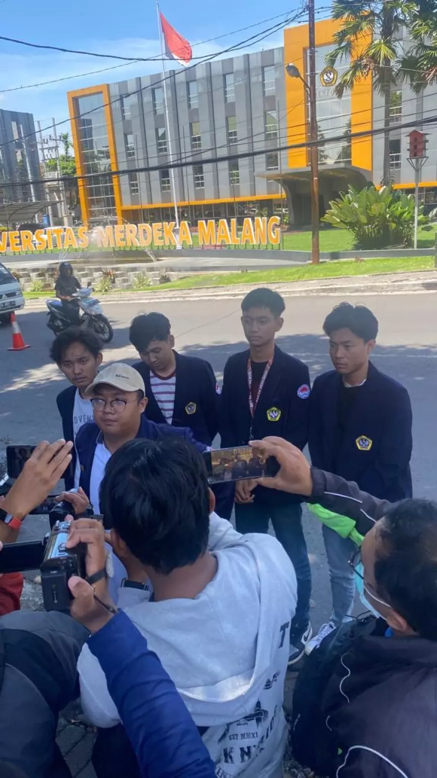 Aliansi Mahasiswa Indonesia Bersatu Gelar Aksi: Lawan Politik Dinasti dan Pelanggar HAM Berat