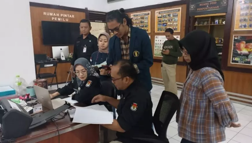 Mahasiswa Universitas Brawijaya Malang Luncurkan Buku Saku Paham Pindah Pilih Pemilu 2024