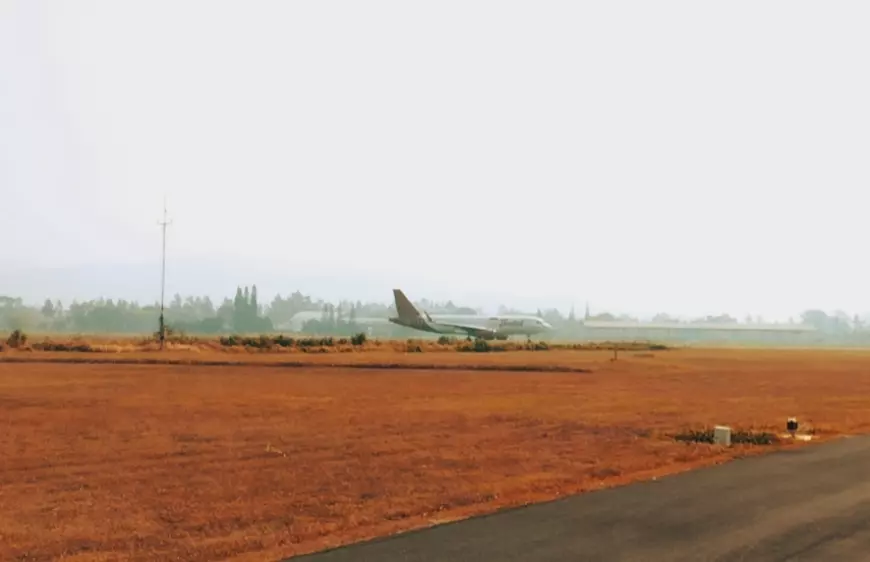 Dampak Abu Vulkanik Semeru, 2 Penerbangan Menuju Abd Saleh Malang Dialihkan