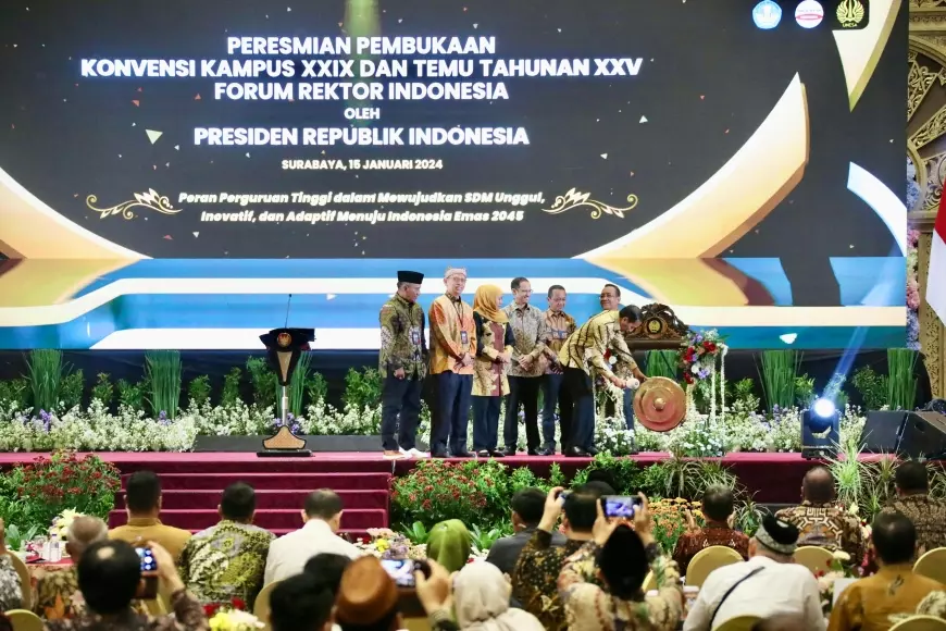 Presiden Jokowi: Sumber Daya Alam Tak Cukup, Perlu Tambah SDM Unggul dan Riset Dikembangkan