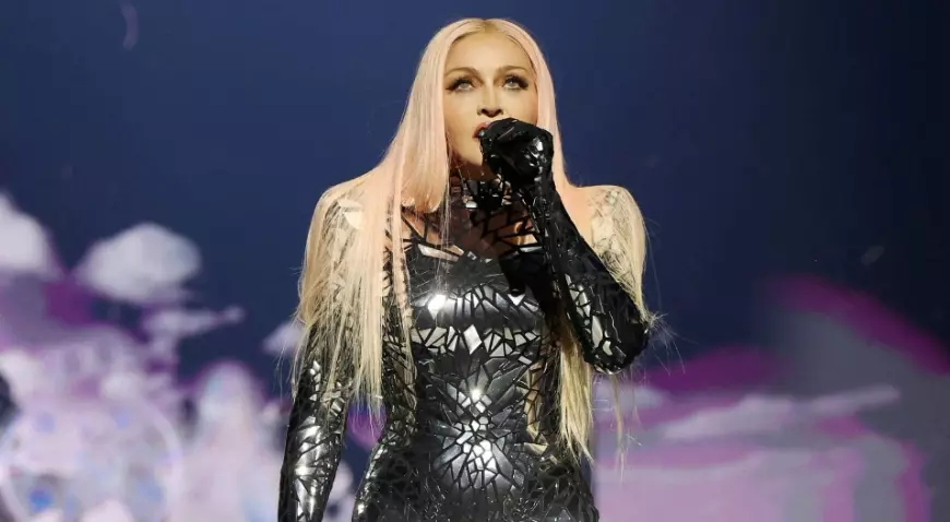 Fans Tuntut Madonna Secara Hukum Karena Jadwal Konser Molor