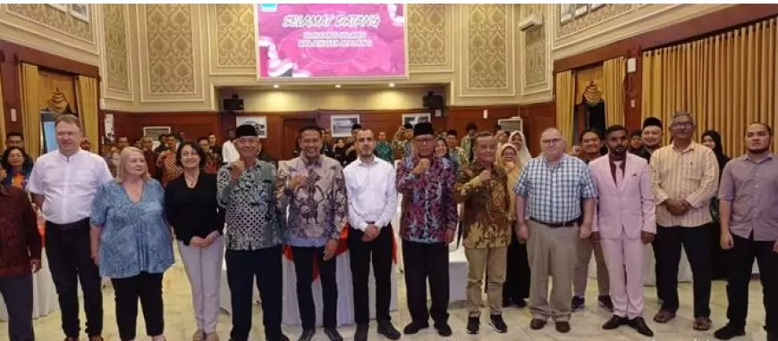 Pj Wali kota Malang Jamu Peserta Konferensi Internasional Pariwisata dan Ziarah Religi Asia Pasifik 